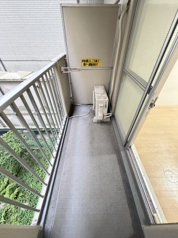 カーサ北堀江のバルコニー
