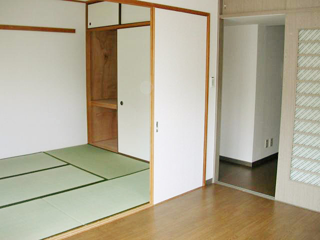 クイーンベルのその他|居室1