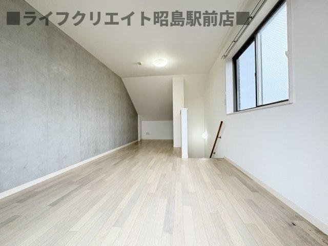 Mycrib JMYの居間・リビング