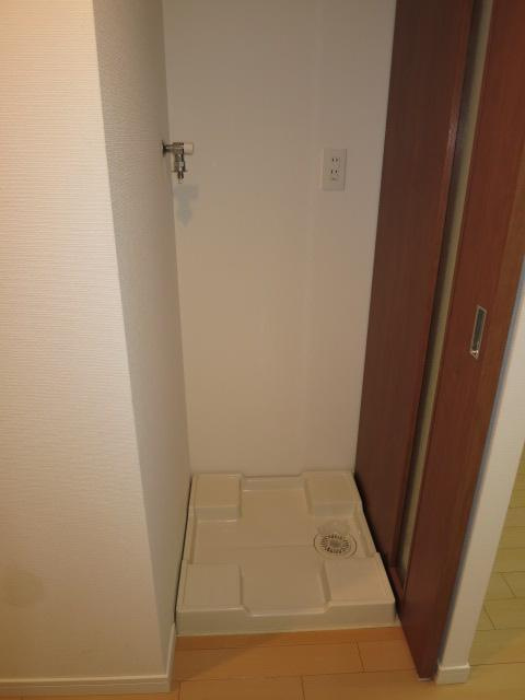 ＫＤＸレジデンス東新宿の設備|室内洗濯置き場