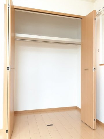 メゾン　カミキの収納