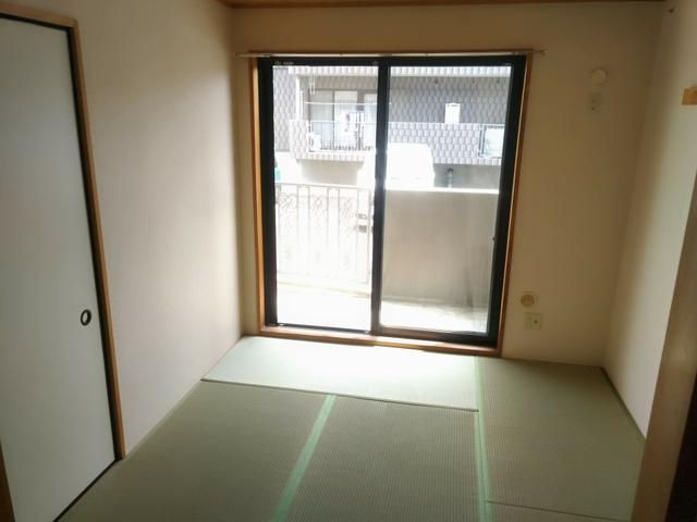 【寝室】 | キャッスルMISE(キャッスルミセ)
