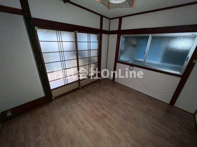 【居間・リビング】 | 八尾市八尾木1丁目貸家