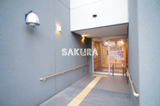 【エントランス】