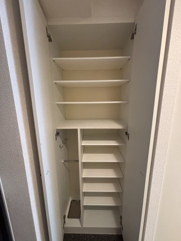 【収納】プレサンス神戸西スパークリング
