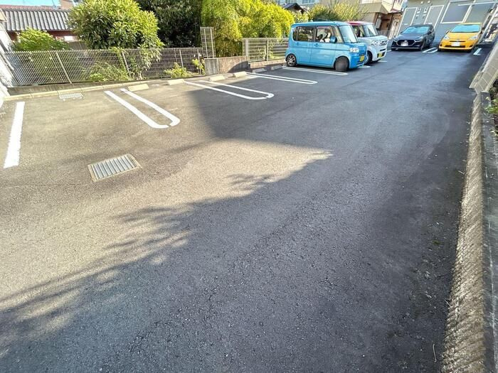 YEBISU　Ⅰの駐車場