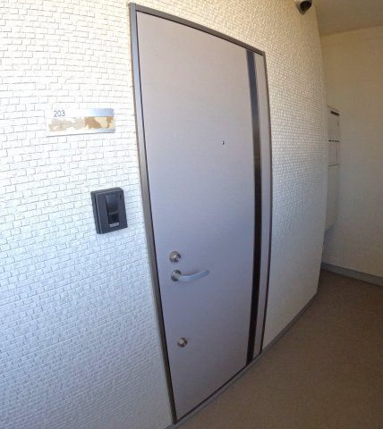 【玄関】 | グランメゾン中央