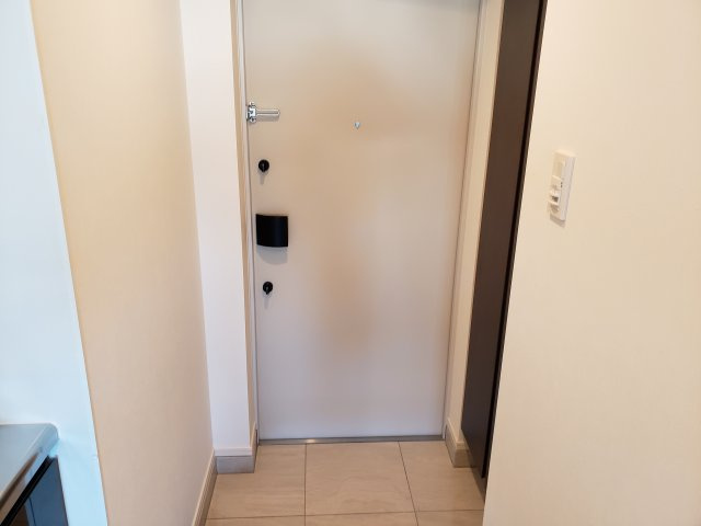 ユリカロゼ新小岩の玄関