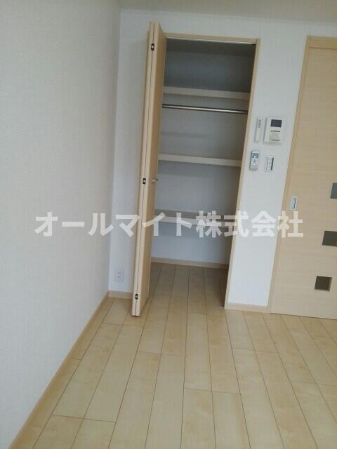 フルーレⅡの玄関|★お部屋探しはオールマイト不動産までご相談下さい♪【044-543-9135】