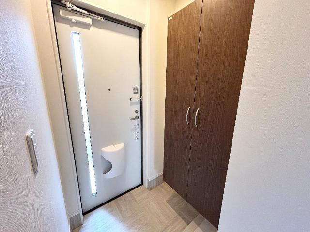草加市青柳６丁目アパート新築工事の玄関|玄関（イメージ）
