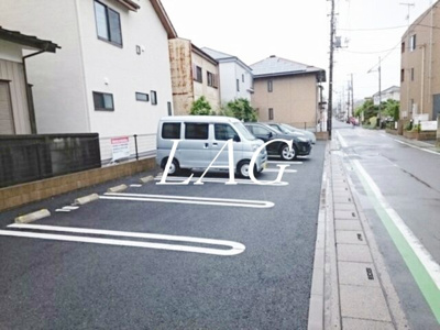【駐車場】 | エレガントクロスローズⅡ | 駐車場です。