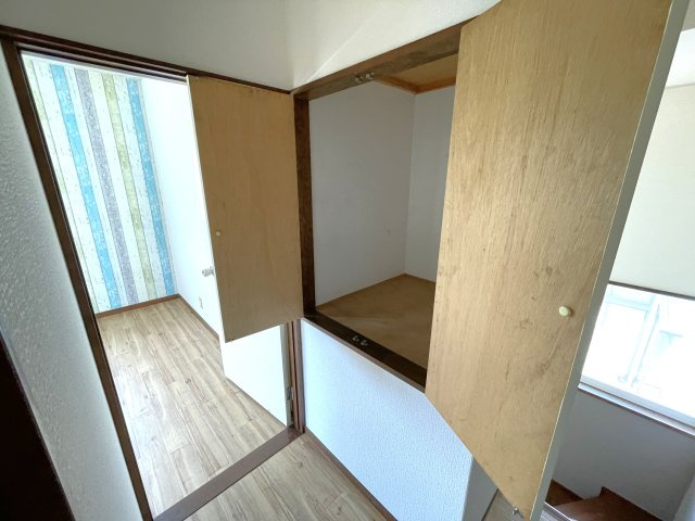 山武市沖渡戸建ての収納|2F廊下収納