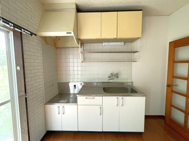 山武市沖渡戸建てのキッチン