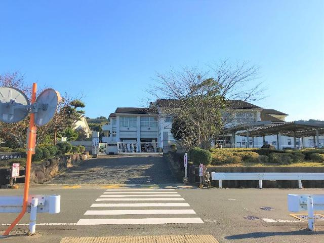 Shine Lilyの周辺|田辺市立衣笠中学校まで717ｍ