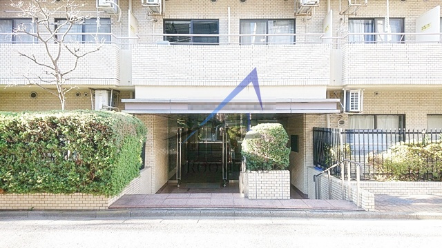 ライオンズマンション千駄ヶ谷第２のエントランス|エントランスです。
