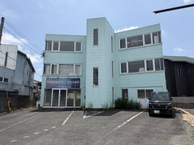 下万能貸店舗