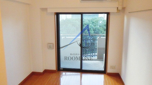 グリフィン川崎・西口参番館の居間・リビング|洋室のお部屋です。