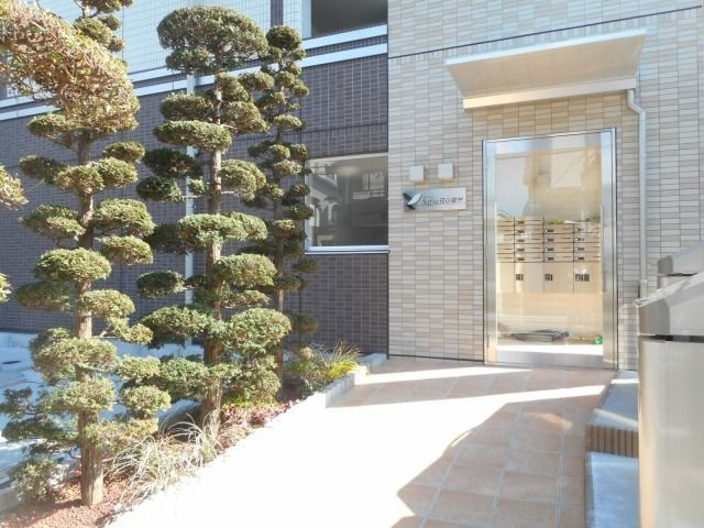 サフィア花小金井のエントランス