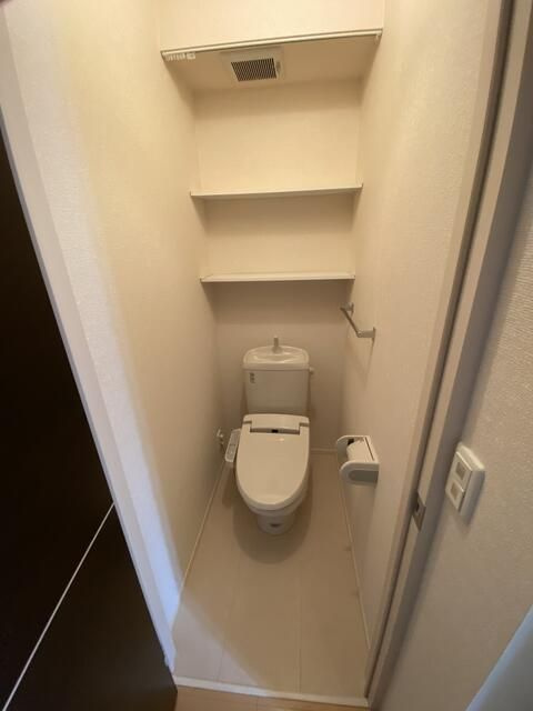 ルーチェのトイレ|落ち着いたトイレです
