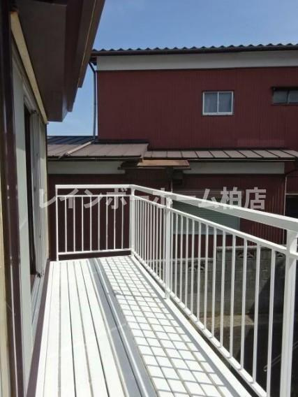 特典：仲介手数料が無料です!!のバルコニー|開放的で明るい空間を演出してくれるバルコニーです