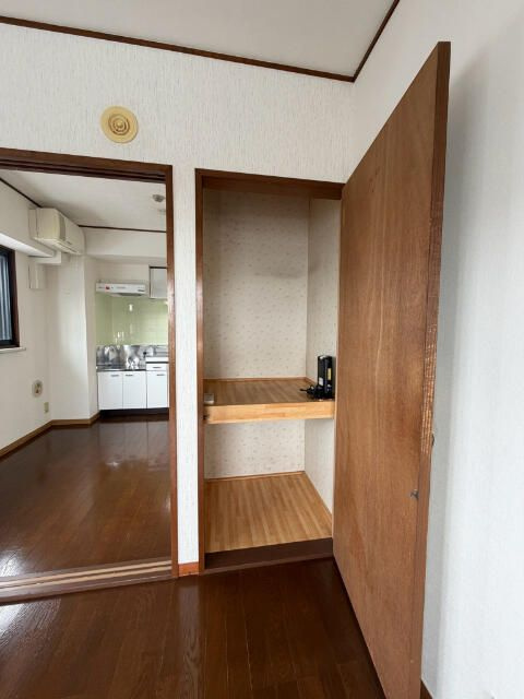 大和市大和南２丁目の賃貸マンションの収納
