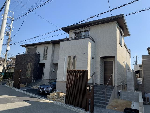 曽根東町1丁目テラスⅡの外観
