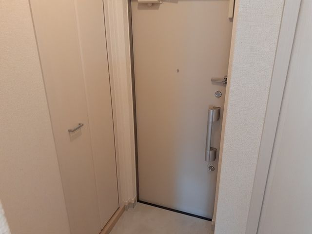 ヴィアソーレ茨木の玄関