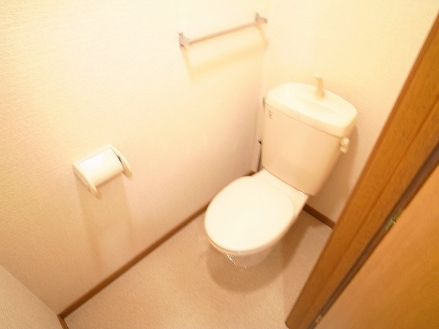 【トイレ】 | グランドゥール山川壱番館 | シンプルで使いやすいトイレです