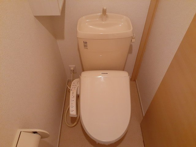 【トイレ】 | ブライト・パ－ク東雲 | 落ち着いた色調のトイレです