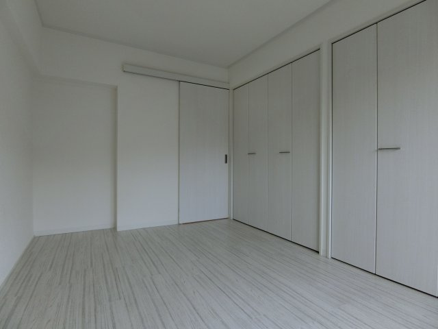宮ノ前ビルの寝室|クローゼット付の寝室です☆