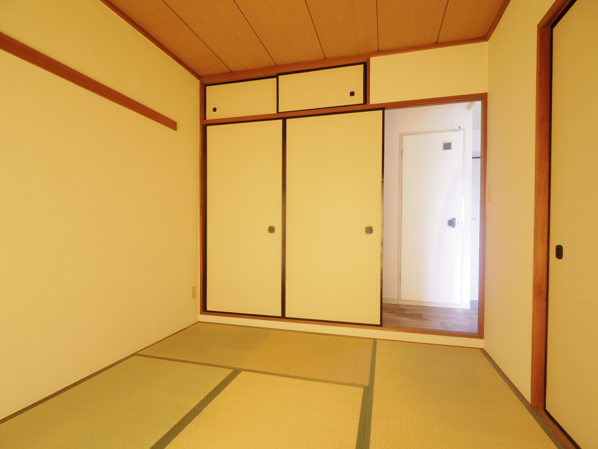 ラフォーレ壱番館の内装