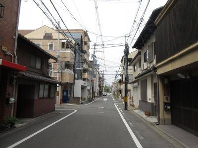フォース二条城東の周辺|前面道路