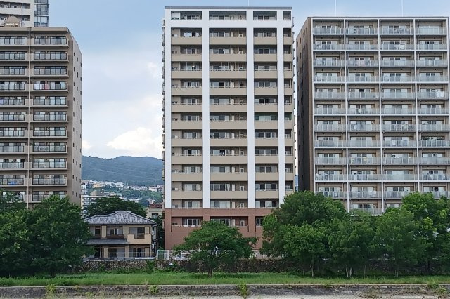 ライオンズマンション宝塚武庫川町の外観