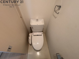 ウォシュレット付きのトイレです♪