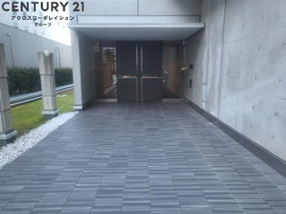 ベルファース尼崎のエントランス
