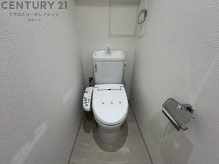 ウォシュレット付きのトイレです♪
