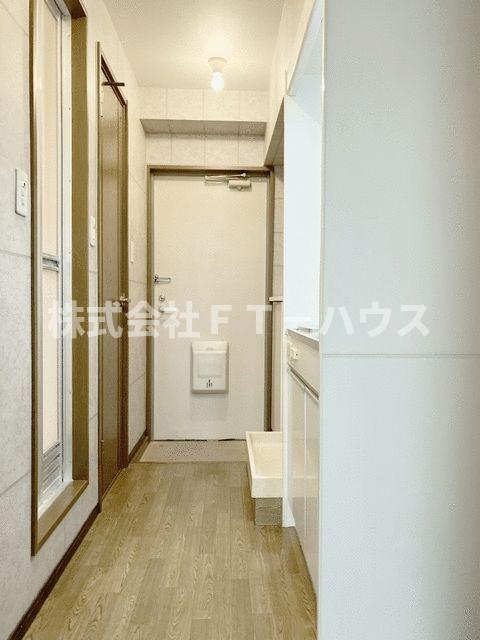 メゾン　オータムヴァリィの玄関