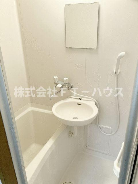 メゾン　オータムヴァリィの浴室