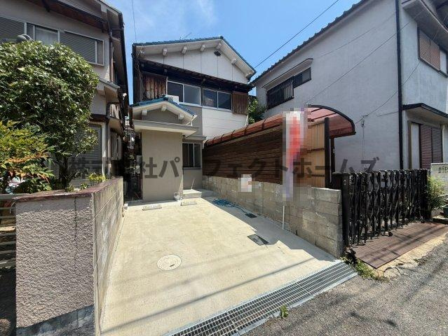 東船橋2丁目テラスハウス　賃貸のエントランス|落ち着いたエントランスです