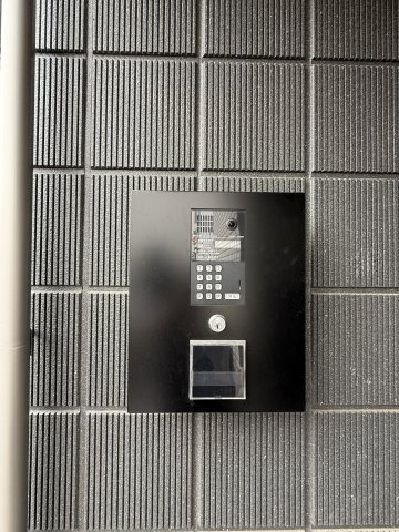 【設備】 | モン メゾン | オートロックでセキュリティも安心