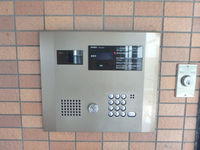 【セキュリティ】 | グランドール | オートロックつきです