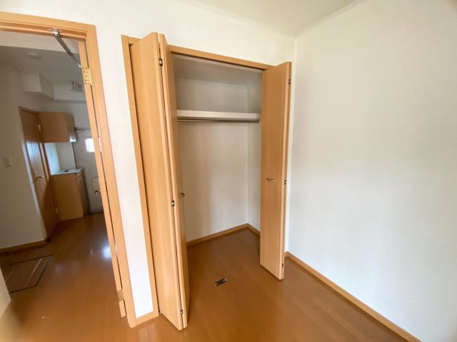 川口市大字安行藤八のアパートの収納
