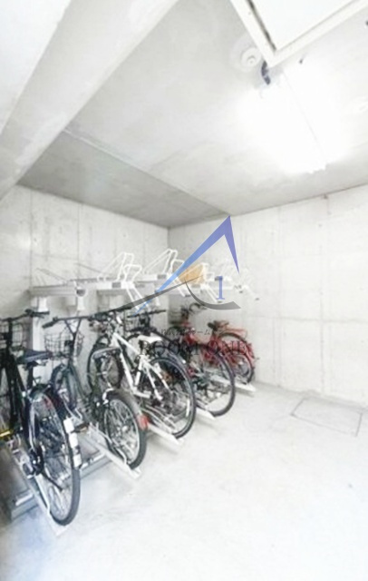 プレール・ドゥーク品川シーサイドのその他|共有部自転車置場です。