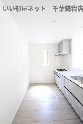 リナージュＬ　市原市若宮１丁目０１期　２号棟のキッチン|きれいなキッチンです