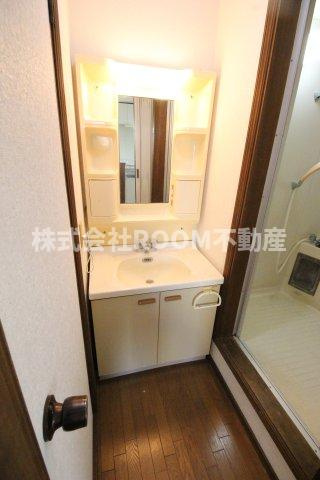 サニーコーポの独立洗面台|独立洗面台で身支度をすべて済ませてしまいましょう