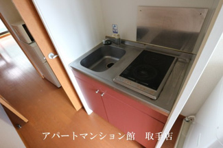 【キッチン】 | レオパレスISLAND | 画像4