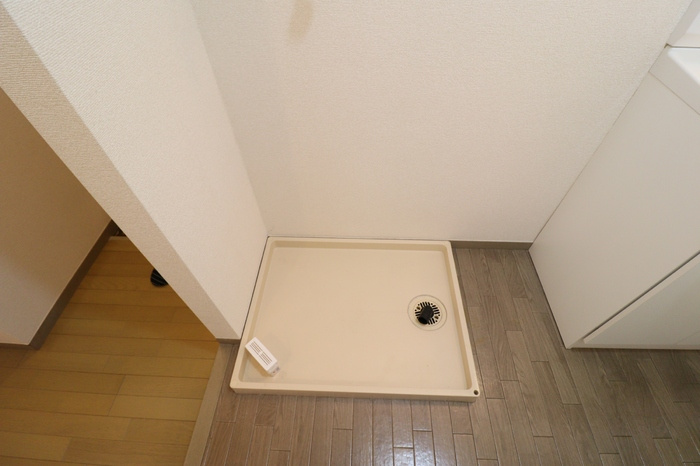 クレスト藤ヶ丘 Ｂの設備|洗濯機置き場