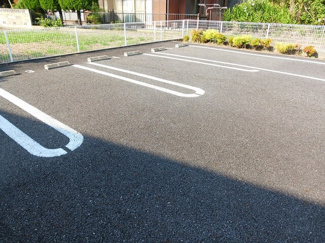 【駐車場】 | コルティーレ | 駐車場