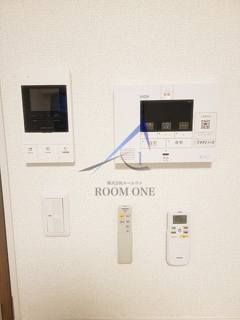 グランデパール　北小岩のセキュリティ|モニター付きインターホンです。