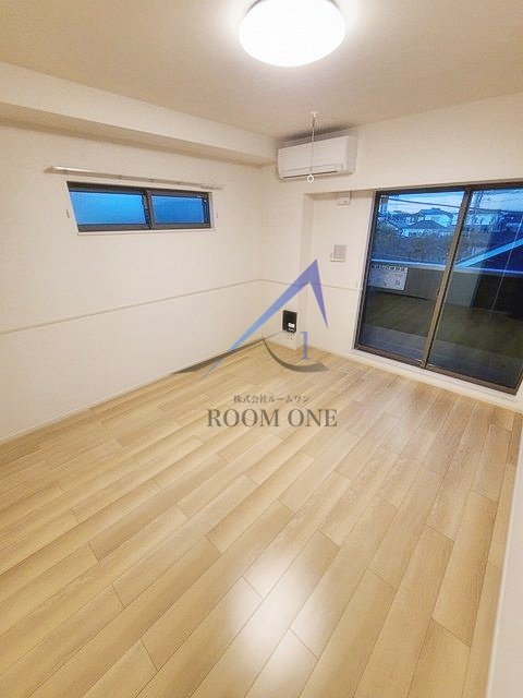 グランデパール　北小岩の居間・リビング|洋室のお部屋です。